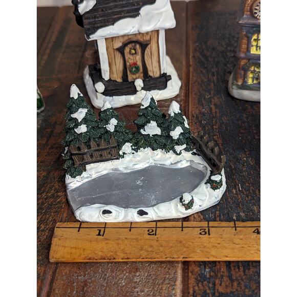 Christmas Village Set - 6 Pieces - Picture 8 of 12